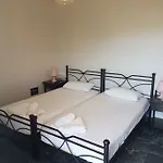 Manthos Place 2 Ξενοδοχείο