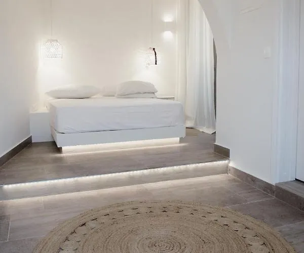 Manthos Place 2 * Mylopotas