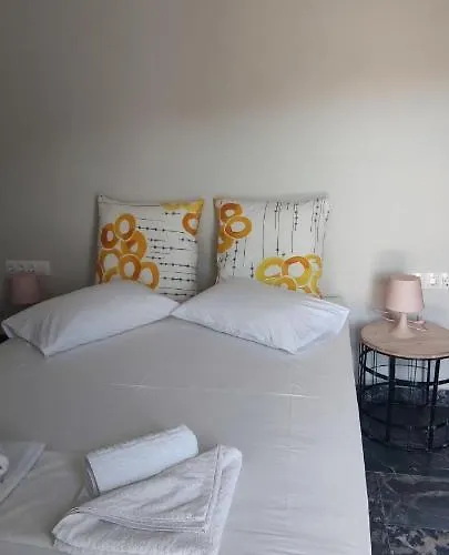 Hotel Manthos Place 2 *